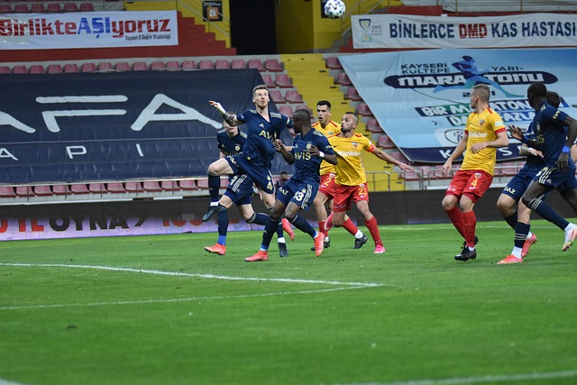 皇马客场3-0大胜毕尔巴鄂竞技，姆巴佩2射1传，阿诺德调整阵容提升中场硬度，终结三连平。